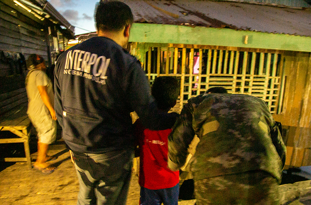 Les autorités indonésiennes ont identifié et secouru 35 adultes et 17 enfants arrivant de Malaisie.